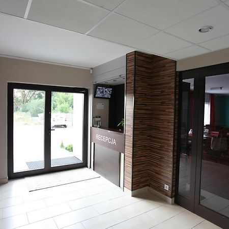 Hotelik A2 Pruszkow Bagian luar foto