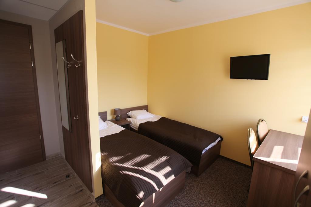 Hotelik A2 Pruszkow Ruang foto