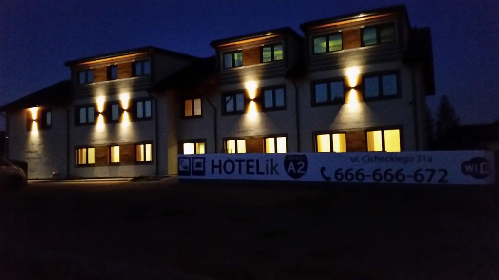 Hotelik A2 Pruszkow Bagian luar foto